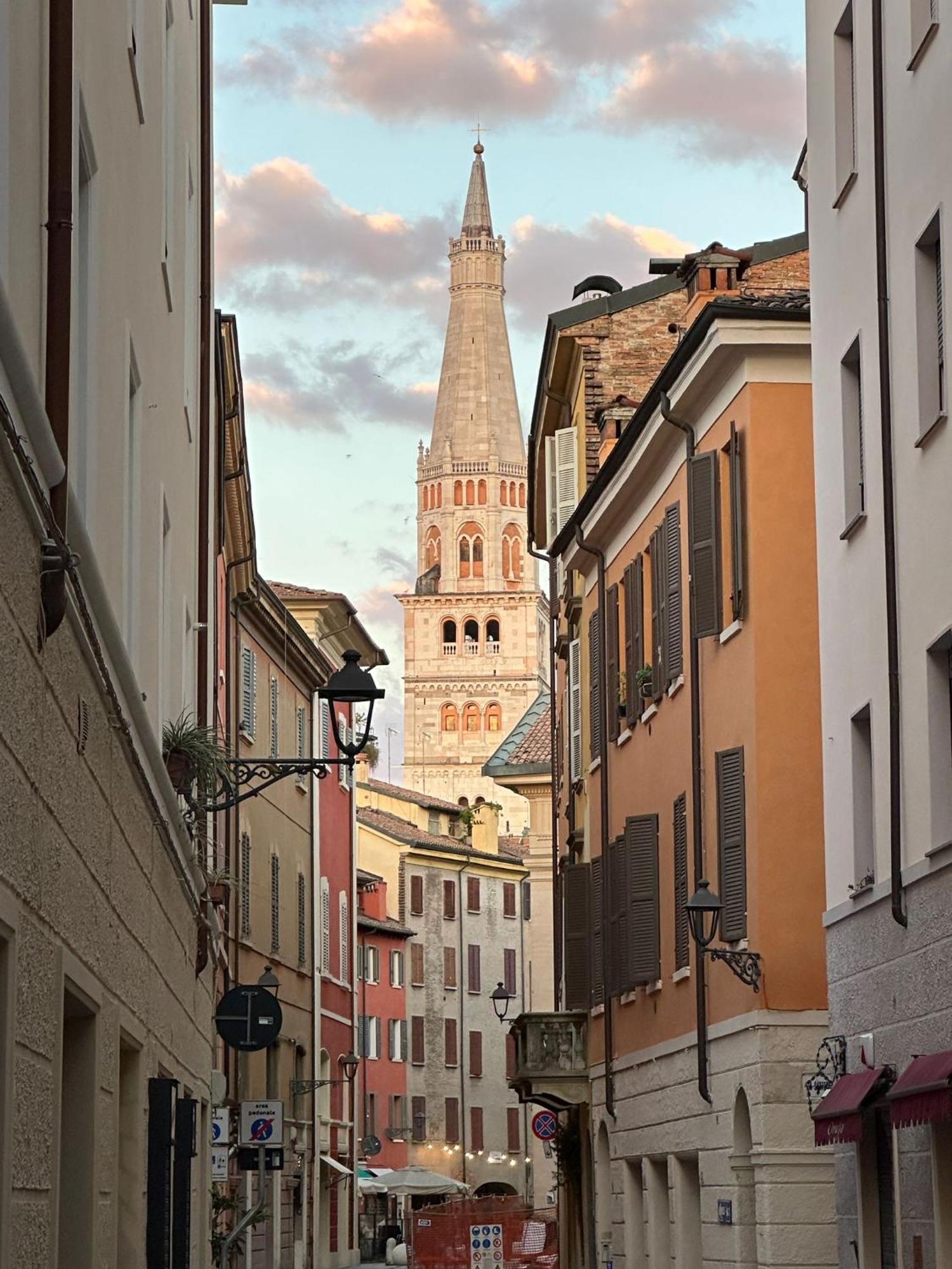 Appartamento Pekoe Modena Esterno foto
